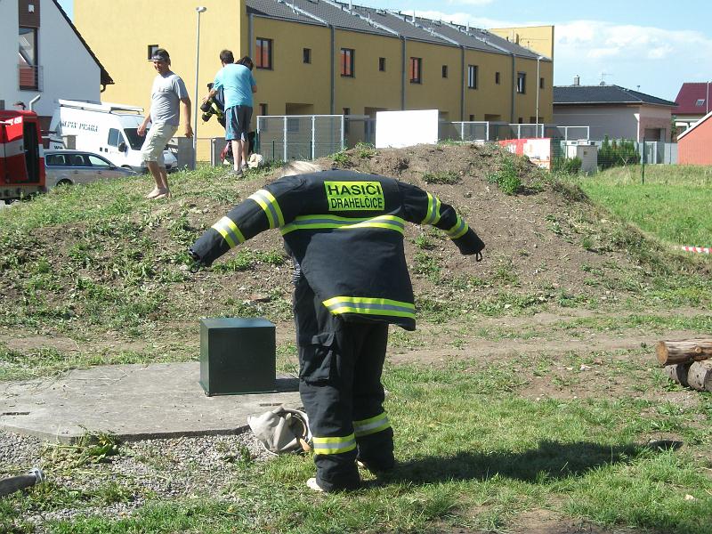 foto 079.jpg - Prvn disciplna hasiskho ptiboje - aty dlaj hasie